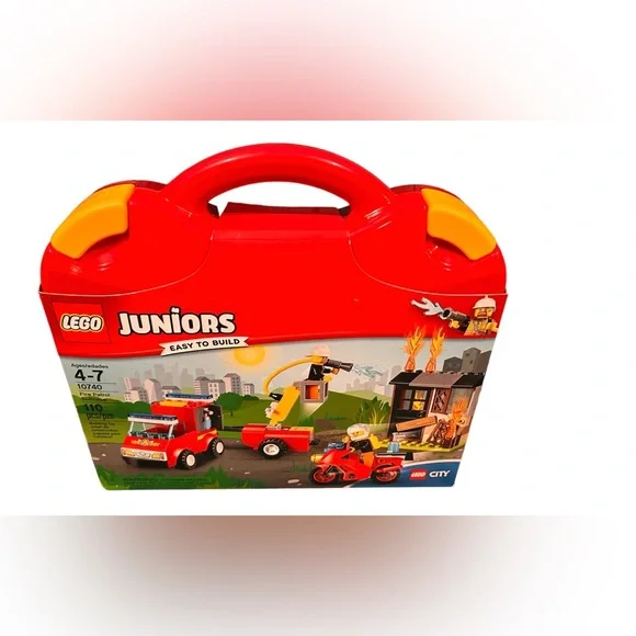Lego 10740 juniors cheap fire patrol suitcase